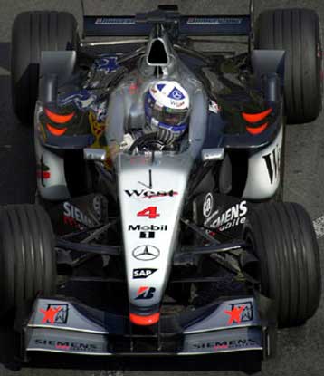 Συνεχίζονται τα προβλήματα με το launch control για τη McLaren