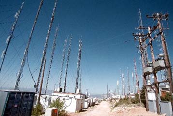 Έως και 39 κεραίες ραδιοφώνου «σηκώνει» η Αττική, υποστηρίζουν οι επιστήμονες