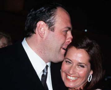 Εγκρίθηκε η σειρά <I>The Sopranos</I> από το Ραδιοτηλεοπτικό Συμβούλιο του Καναδά