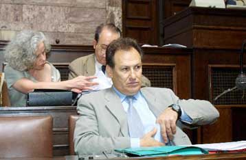 Αγρια κόντρα Λαλιώτη με βουλευτές της ΝΔ – Ανταλλάχθηκαν βαριές εκφράσεις