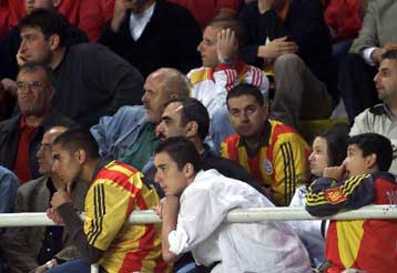 Η UEFA μείωσε το πρόστιμο της Γαλατάσαραϊ για το Ali Sami Yen