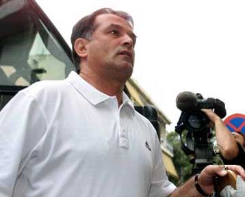 Ο Μπάγεβιτς στην τελική ευθεία της απόφασής του