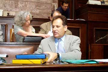 Κόντρα Λαλιώτη – Νέας Δημοκρατίας για τα μεγάλα έργα