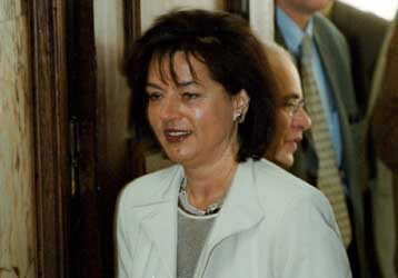 Επιτάχυνση των διαρθρωτικών αλλαγών υποδεικνύει ο ΟΟΣΑ