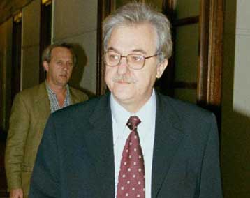 Τέλος από την 1η Ιουνίου στην παράλληλη απασχόληση των πανεπιστημιακών του ΕΣΥ