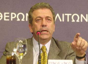 Κριτική Αβραμόπουλου για το πολιτικό σκηνικό με επίκεντρο τον υπουργό ΠΕΧΩΔΕ