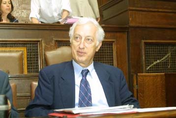 Πρεμιέρα με αντιδράσεις στη Βουλή του ν/σ για την τρομοκρατία