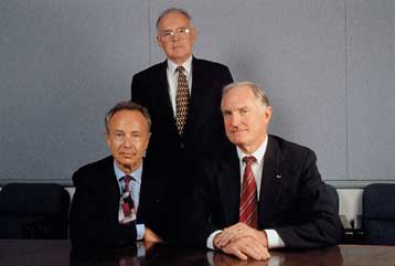 Ο «πατέρας» της Intel εγκαταλείπει τις επάλξεις της τεχνολογίας