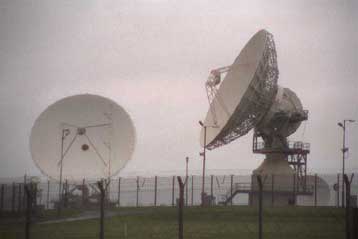 Φυλαχθείτε από τα «αμερικανικά μάτια», προειδοποιεί το Ευρωκοινοβούλιο