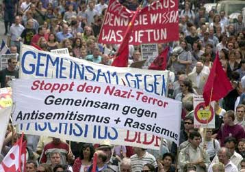 Στοπ στην ξενοφοβία! Μαθητές από όλη την Ελλάδα δημιουργούν κατά του ρατσισμού