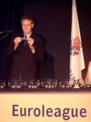 Δεν συζητεί με άλλον εκτός της FIBA η ULEB