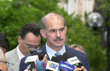 Τις προτεραιότητες της ελληνικής προεδρίας στην ΕΕ το 2003 συζήτησαν πρωθυπουργός και ΥΠΕΞ