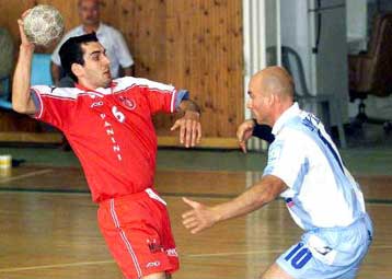 Έκανε το 2-1 ο Δούκας, επικρατώντας του Φιλίππου με 30-23 στην Α1 χάντμπολ