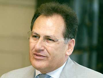 Δεν θα οικοδομηθούν 22.000 στρέμματα πέριξ του αεροδρομίου, τονίζει ο ΥΠΕΧΩΔΕ