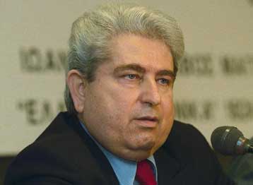 Το ΑΚΕΛ πρώτο κόμμα στην Κύπρο – Ακολουθεί οριακά το ΔΗΣΥ