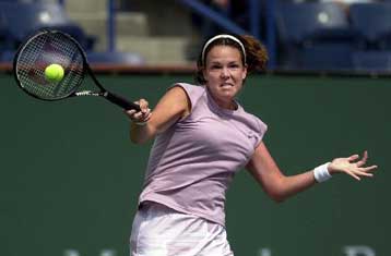 Αποσύρθηκε και η Λίντσεϊ Ντέιβενπορτ, λόγω τραυματισμού