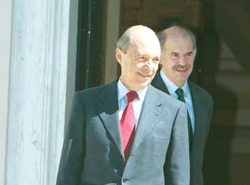 Ενημέρωση Σημίτη για την ελληνική προεδρία στην ΕΕ και τη Διακυβερνητική