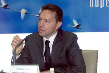 Κοινή θυγατρική με την Credit Agricole συστήνει η Εμπορική Τράπεζα