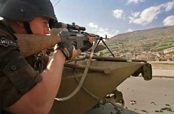 Νέες επιχειρήσεις κατά των ανταρτών, λίγο πριν από την άφιξη Σολάνα στα Σκόπια