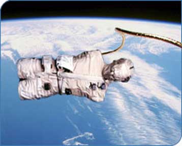 Ανθρώπινο ομοίωμα μετρά την κοσμική ακτινοβολία