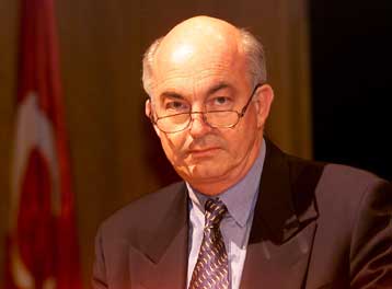 Μειώθηκε το τουρκικό εμπορικό έλλειμμα – Κόβει τα κονδύλια στους αγρότες η κυβέρνηση