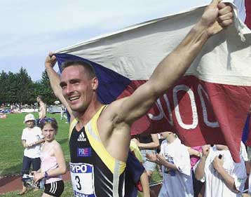 Παγκόσμιο ρεκόρ στο δέκαθλον ο Ρομάν Σέμπρλε