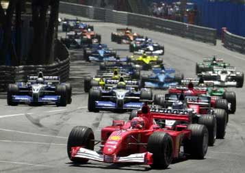 Μία ακόμη πρωτιά για τον Μ.Σουμάχερ – Μπαρικέλο, Ιρβάιν στο βάθρο