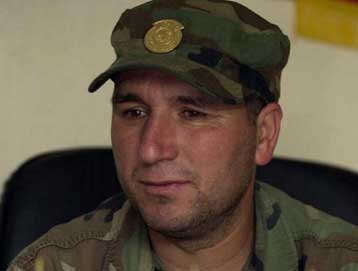 Παραδόθηκε στην ειρηνευτική δύναμη ο διοικητής του UCPMB μαζί με 29 άνδρες του