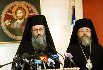 Συνεχίζεται ο έλεγχος των εντύπων στο άτυπο δημοψήφισμα της Εκκλησίας