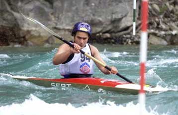 Ελληνικό και Πύργος της Βασιλίσσης «ερίζουν» για το κανόε καγιάκ στο 2004