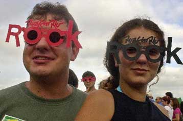 Η RΙΑΑ μηνύει και άλλη μουσική υπηρεσία για τα πνευματικά δικαιώματα