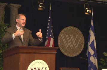 Ελλάδα και Τουρκία πρέπει να συνεχίσουν να βελτιώνουν τις σχέσεις τους, δηλώνει ο ΥΠΕΞ