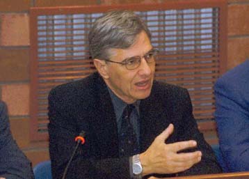 Και την ΑΔΕΔΥ καλεί σε διάλογο για το ασφαλιστικό ο Τ.Γιαννίτσης