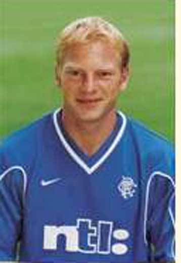 Έπειτα από πέντε χρόνια, πίσω στο Αμβούργο ο Γιοργκ Αλμπερτζ