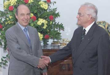 Αλλαγή πλεύσης της Τουρκίας στο Κυπριακό ζήτησε ο Σημίτης