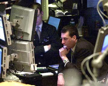 Πτωτικά άνοιξαν Nasdaq και Dow Jones την Πέμπτη