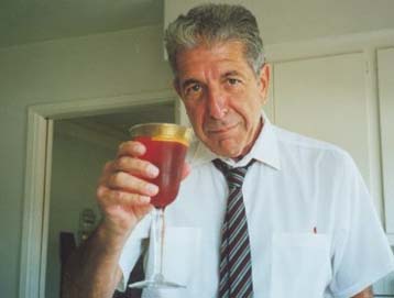 Νέο άλμπουμ από τον Λέοναρντ Κοέν – «Συνέδριο Κοέν» τον Ιούνιο του 2002 στην Ύδρα