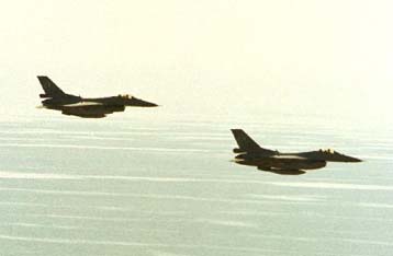 Στο FIR Αθηνών εισήλθαν σχηματισμοί τουρκικών αεροσκαφών