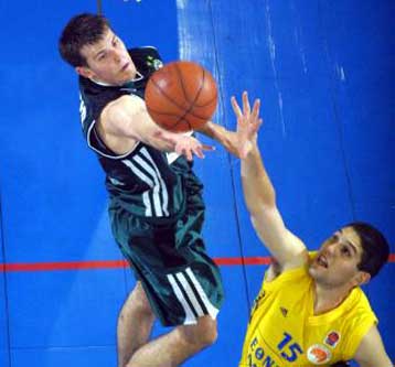 Χαμένος αλλά… κερδισμένος ο Παναθηναϊκός στην κορυφή της κανονικής περιόδου