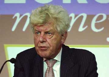 Αμετάβλητα διατήρησε τα επιτόκια η Ευρωπαϊκή Κεντρική Τράπεζα