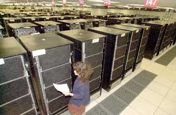 Η IBM «διαθέτει» δωρεάν μέσω Διαδικτύου μεγάλο υπολογιστή της με Linux