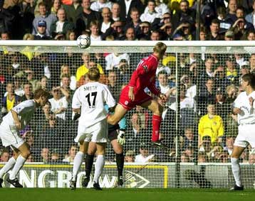 Η Λιντς εξετάζει την περίπτωση να κατασκευάσει δικό της στάδιο