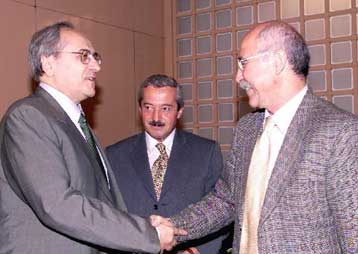 Την ανάγκη ειρηνικής συνύπαρξης των δύο λαών τόνισαν Κωνσταντόπουλος και Μπιρντάλ