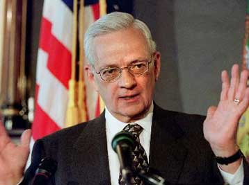 Κατάργηση της φορολογίας των εταιρικών εσόδων προωθεί η κυβέρνηση των ΗΠΑ