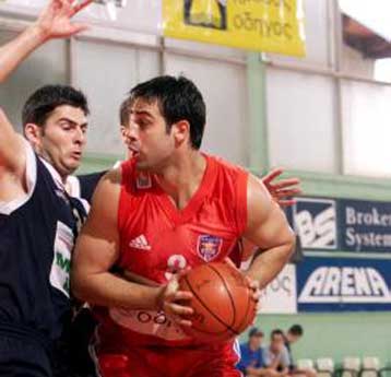 Νίκες για Πανιώνιο και Ηρακλή εν αναμονή της Τετάρτης