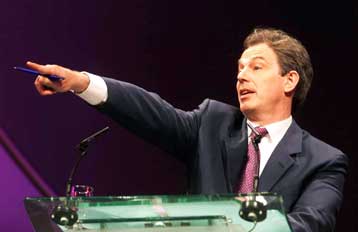 Καθαρό προβάδισμα Μπλερ, σύμφωνα με νέα δημοσκόπηση