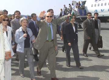 Το 80% του Γ ΚΠΣ θα διατεθεί για την περιφέρεια, τόνισε από τα Ψαρά ο πρωθυπουργός