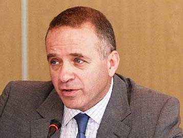 Στρατιωτικές προμήθειες, ύψους ενός τρισ. δρχ., ζητά η Axon για την αγορά της ΟΑ