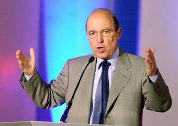 Κυβερνητικό κλιμάκιο υπό τον Κ.Σημίτη επισκέπτεται το Σάββατο τη Χίο