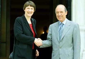 Με τη Νεοζηλανδή ομόλογό του συναντήθηκε ο πρωθυπουργός